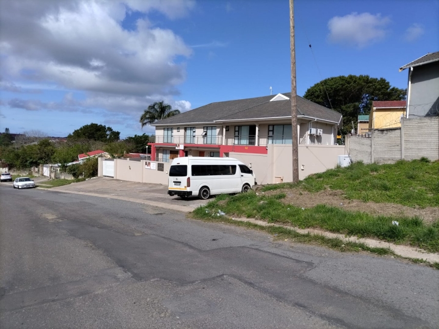 24 Bedroom Property for Sale in Amalinda Eastern Cape